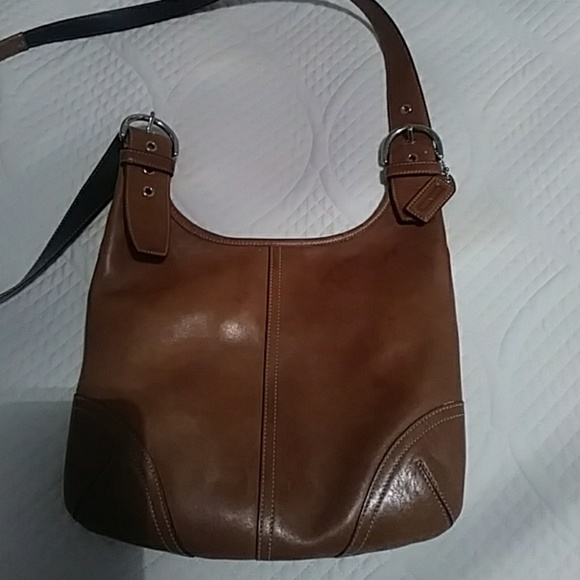 Coach purse - Picture 2 of 3